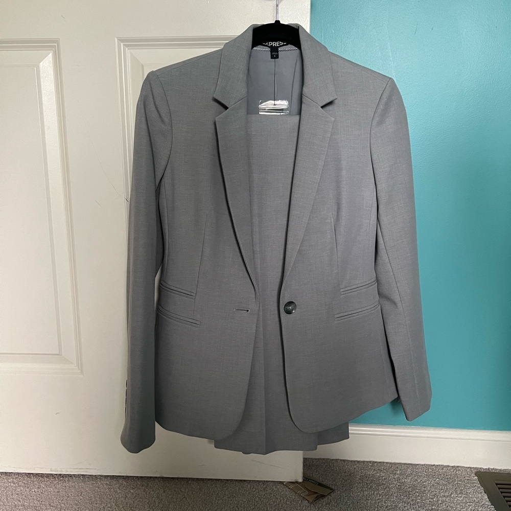 Express new light gray suit